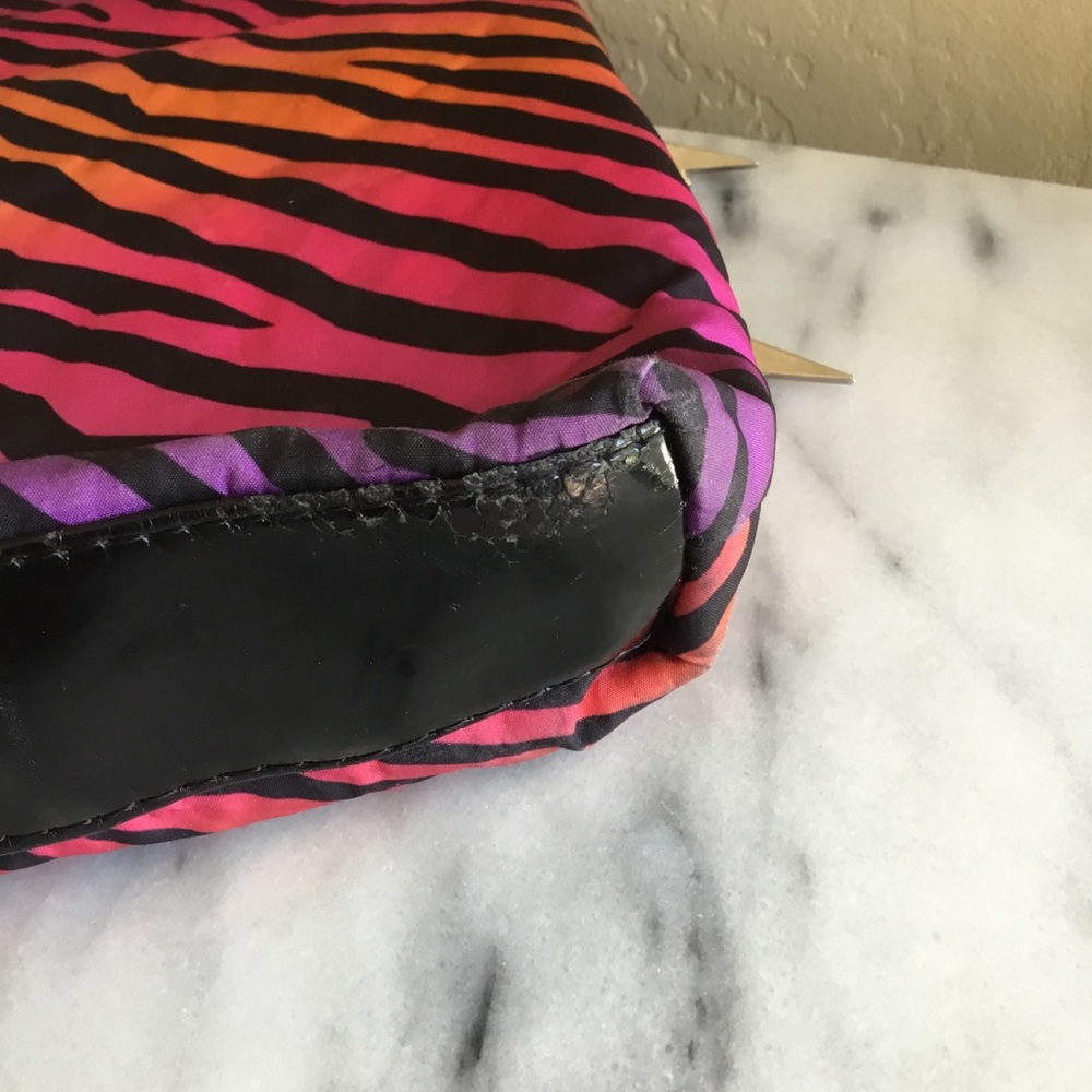 Betseyville Crossbody Bag - Picture 7 of 7